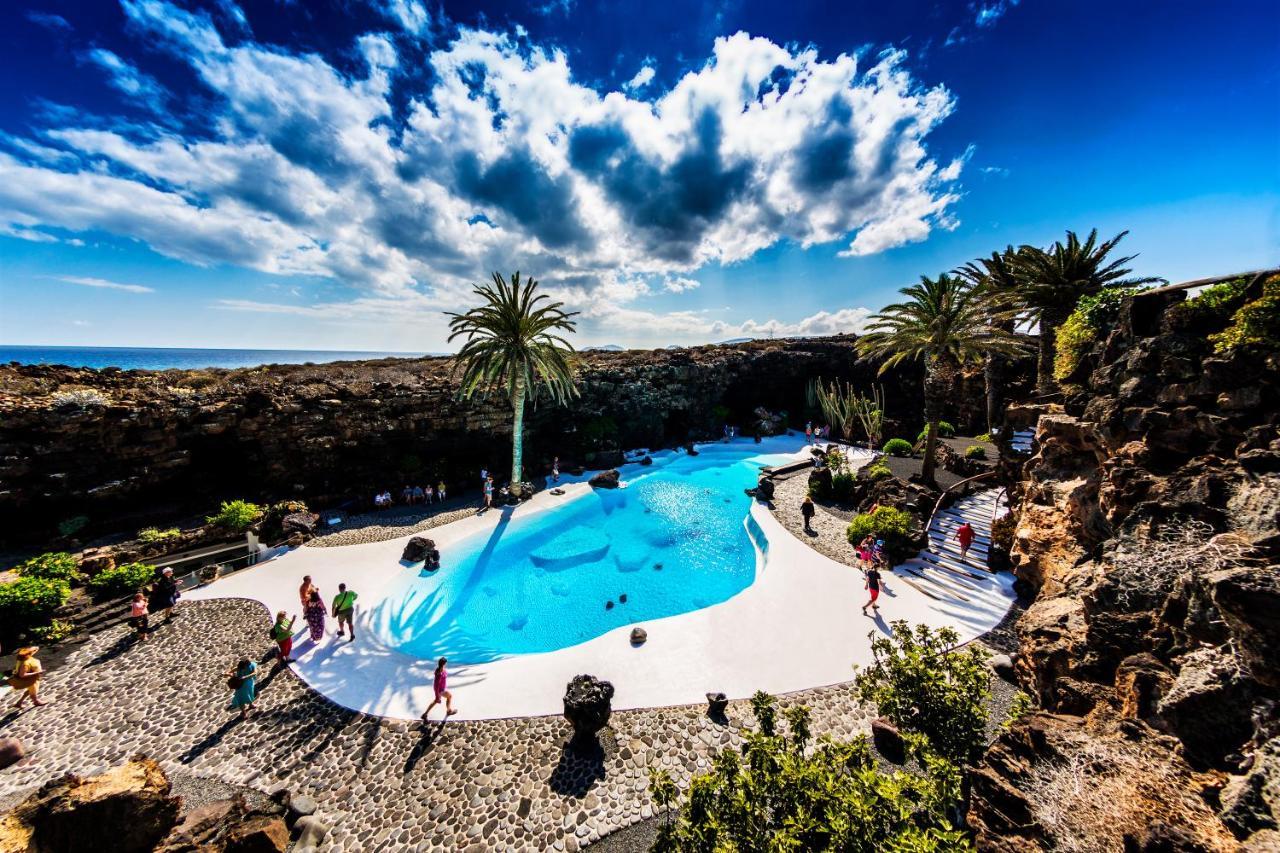Vivienda Vacacional Buby Costa Teguise Exterior foto